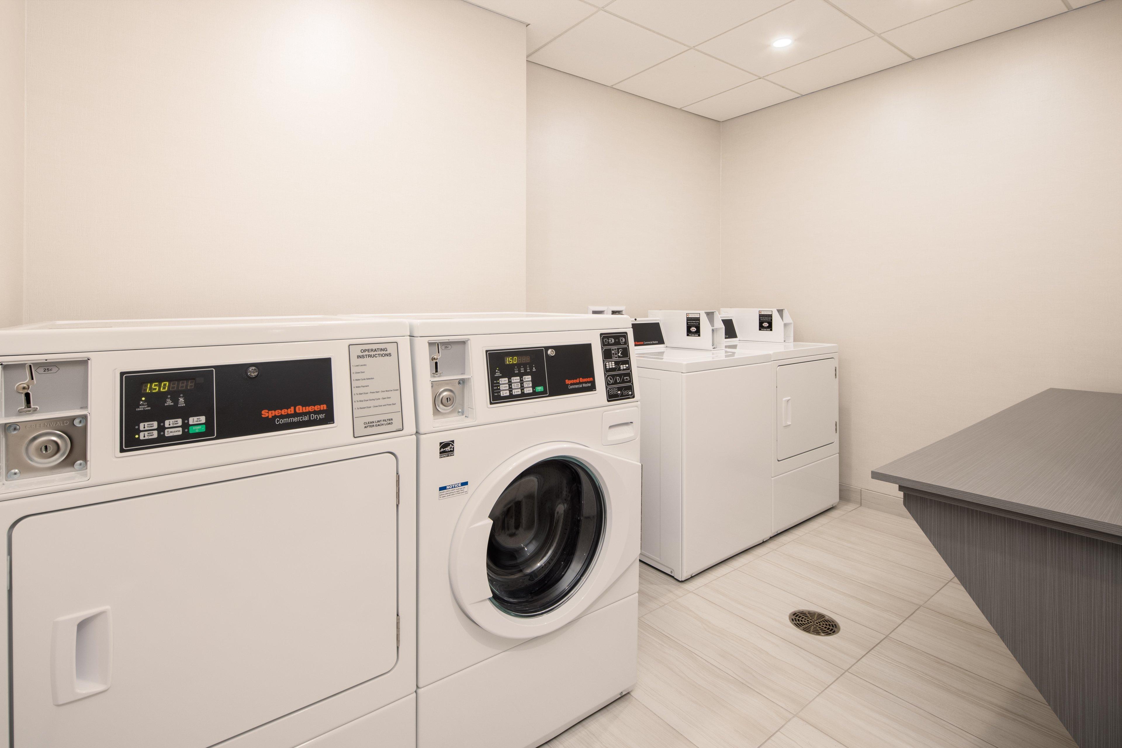 Holiday Inn Express & Suites Ft Myers Beach-Sanibel Gateway By Ihg Форт Майерс Бийч Екстериор снимка